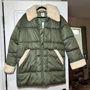 NWT Old navy cute puffer